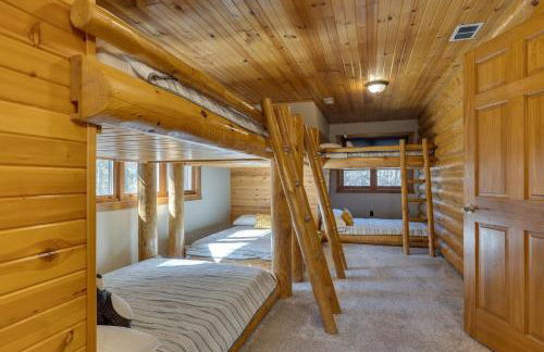 Luxurious Cabin on Castle Rock Lake! Sleeps up to 20! - Foto 22