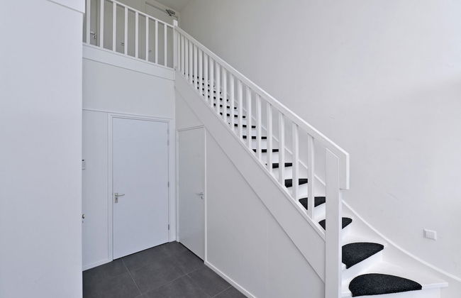 Waterfront Penthouse With Roof Terrace and Private Jetty - Foto 3