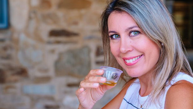 Olive Oil Tasting by Expert in Mykonos - Photo 3