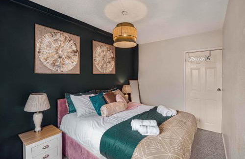 3 Bed Rest Home Middleton M24 Sleeps 8 - Foto 30