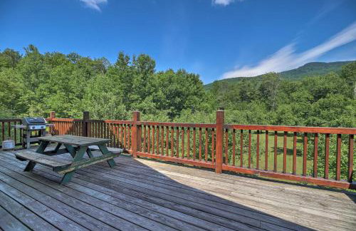 Ski Lodge Mtn Retreat with Fire Pit, Deck and Views! - Foto 3