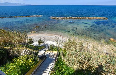 Cozy Apartment In Trappeto With Wifi - Photo 6