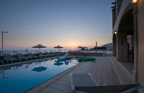 Irida beachfront Villa for 12 steps to amenities - Foto 42