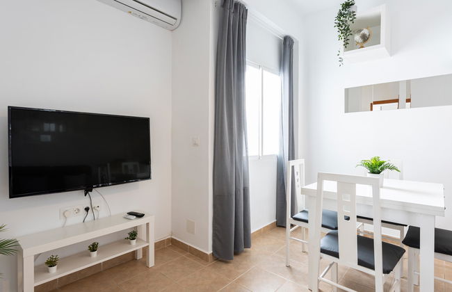 Pasaje Dolores Cerezo 2 bed - Photo 3