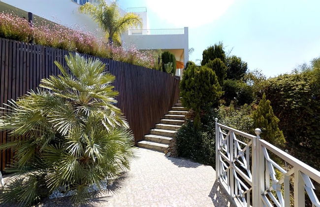 Exquisite Villa Near Beach - Heated Pool - Foto 32