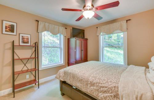 Game Room and Hot Tub Old Forge Home! - Foto 16