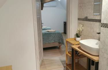 Under the Hill 3 - Foto 20