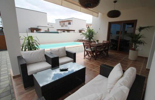 The House of Origin - Foto 2