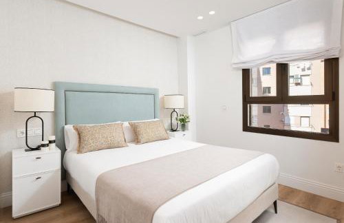 Donoso Cortes & Free parking by ELE Apartments - Photo 34