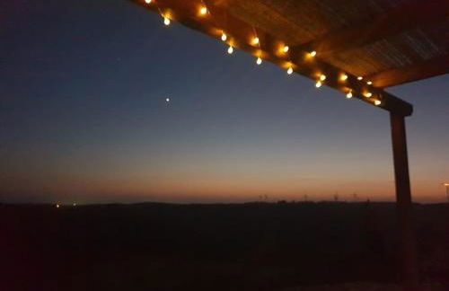 Stunning Villa with Pool & View near beach - Foto 25