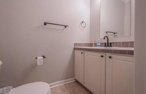 Oasis on 151 - Ideal Location on Brew Ridge Trail - Foto 7