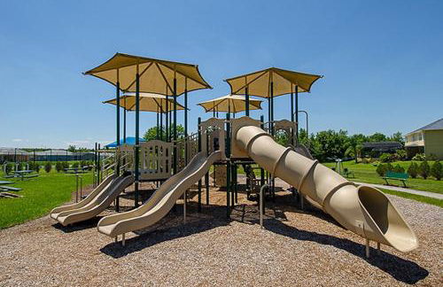 Lakefront Villa with private heated pool - Foto 43