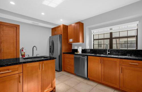Sunny Summer Awaits - Renovated Townhome by Disney! - Foto 8