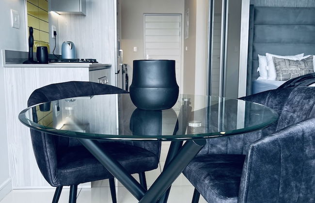 The Median Apartments - Photo 21