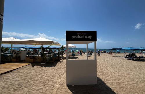 Acogedor y Amplio Apartamento familiar a pie de playa - Photo 40