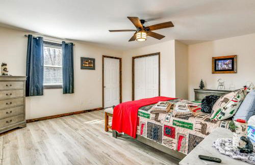 Riverfront Peru Cabin about 2 Mi to Lake Champlain! - Foto 15