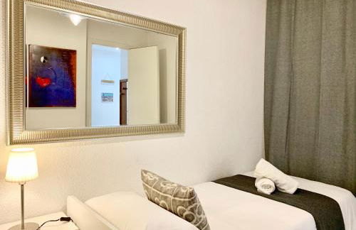 Charm Miró - Photo 18