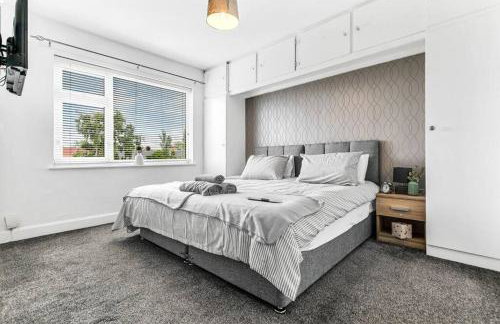 Relaxing 3 Bedroom Stay with Private TVs Near Ashby - Foto 17