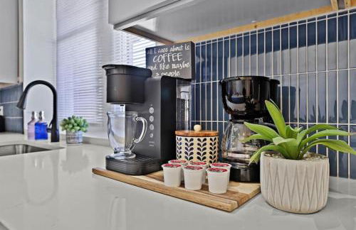 Jefferson Avenue- Large St Louis Home Game Room & Walkable Location - Photo 22