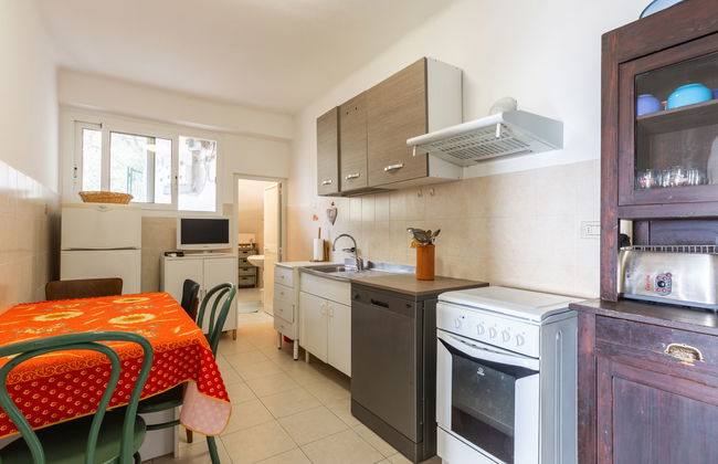 3 bedroom Apartment in Ventimiglia with garden and terrace - Photo 4