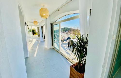 Villa Montalbo vue mer avec grande terrasse & plage à proximité - idéale famille et groupe de 2 à 10 personnes - Foto 1