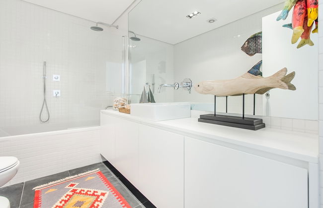 Luxury Beach Experience in Lisbon - Foto 44