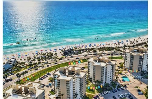 Perfect Beach Escape - Photo 1