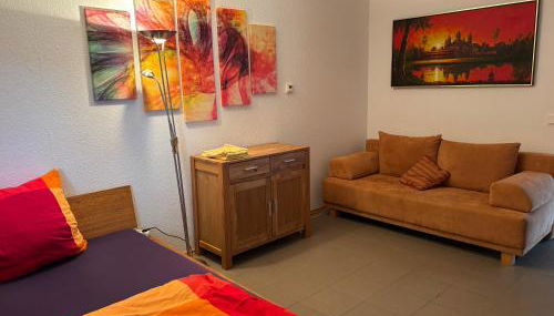 UPGRADE - frisch renoviert - Ferienwohnung Monteuerswohnung am Bauernhofweg in Lohmar nahe S-Bahnhof Messe Flughafen - Foto 2