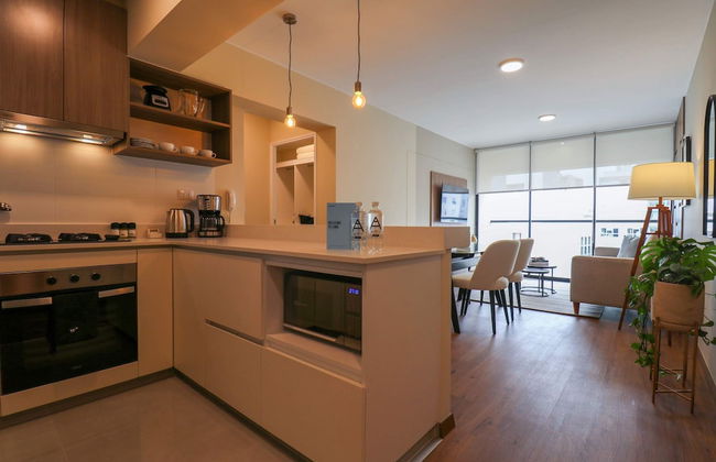 w Comfy 2BR w Modern Balcony Near Kennedy Park - Foto 4