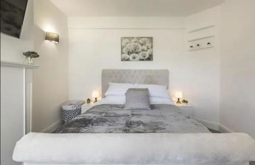 Luxury 3-Bed Apartment Near To London With Parking - Foto 9
