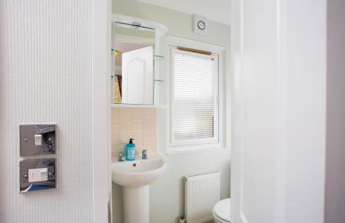 2-bed Cottage With Hot Tub at Loch Achilty, Nc500 - Foto 22