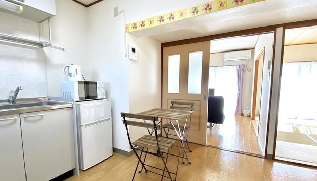 NOMAD Bellheim - Foto 4, Servicio de comidas en la habitación