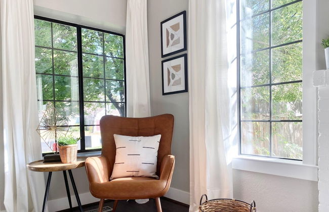 DT Reno - Modern Home Private Patio Workspace - Photo 4