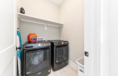 Whiskey Sands - Luxury by Gulf State Park, Great Views, Walk to Beach and Restaurants, Beautiful Pool, Fenced Yard! - Photo 37