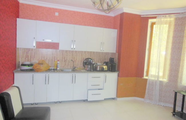 Great Triplex Villa - Photo 5