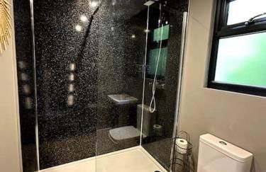 Beautiful Cabin with pond view - Foto 12