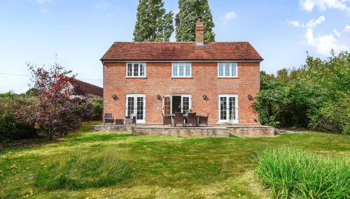 Pelsham Farm Cottage - Photo 1