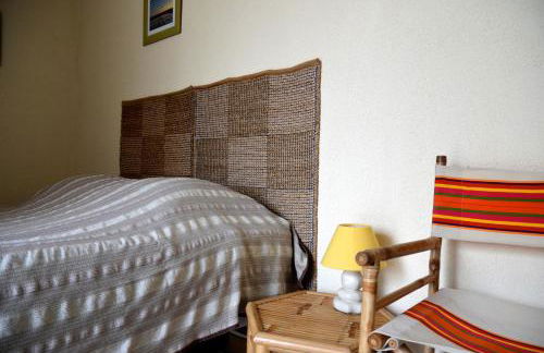 Gîtes et Chambres - Les Buissonnets - Foto 36