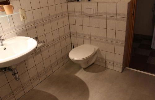 Möblierte 2-Raum Wohnung 11 in Ohrdruf - Thüringen Wald - Photo 18