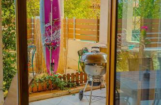 Peach Pine House - Escape Near City, Beach and Athens Airport - Foto 4