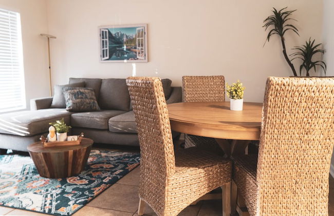 Modern Oasis - Photo 41