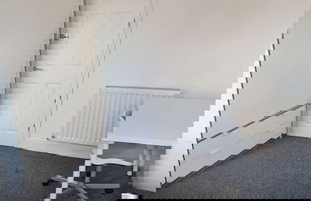 Townhouse @ Nelson Street Crewe - Photo 5