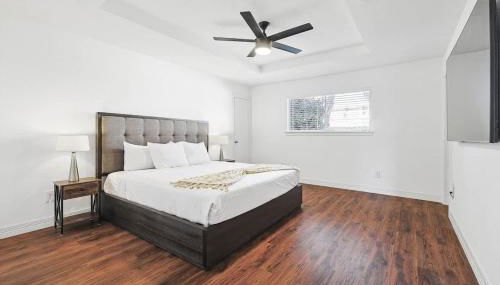 Spacious 4-BR Home Near Allen Outlets & Dining - Photo 4