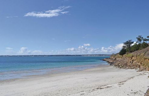 Gorgeous Apartment In Concarneau - Photo 35