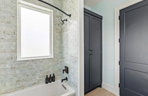 Wayward Sun Luxury 4BR Gulf Retreat w Pool, Hot Tub & Elevator - Foto 64