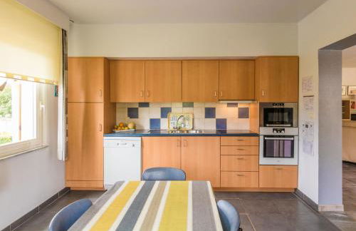 Modern holiday home with swimming pool - Foto 5