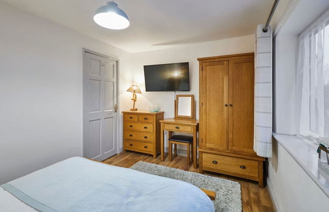 Host Stay Camwy Cottage - Photo 13