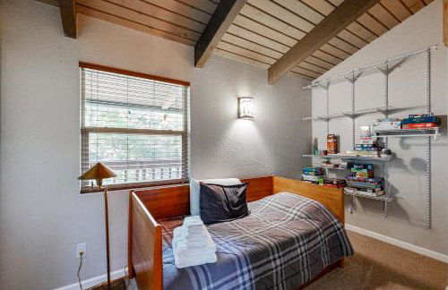 Walk to Golf and Restaurants Serene Twain Harte Gem - Photo 16