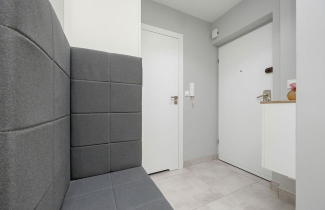 Unique Bright Apartment by Renters - Photo 23