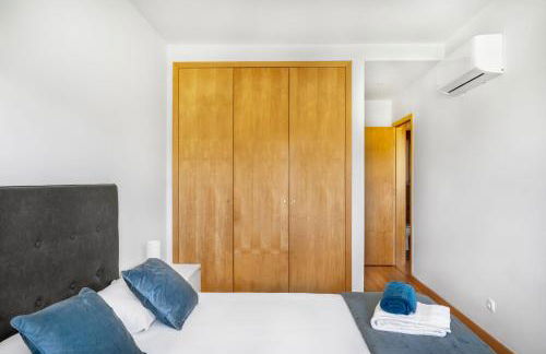 Apartamento no Condomínio Baia Village com Piscina - Foto 3